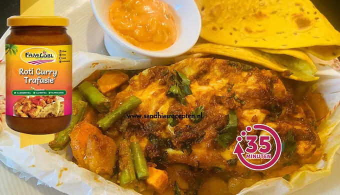 Afbeelding van Paratha Trafasie met curry chicken
