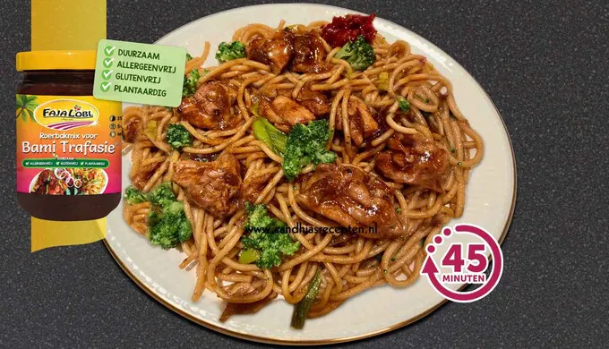 Afbeelding van Spaghetti Ketjap (met kippendijen in een sausbadje)