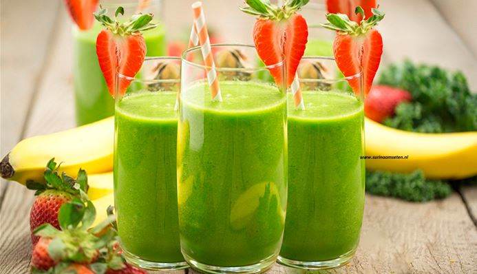 Afbeelding van Green Punch Smoothie met banaan en aardbei